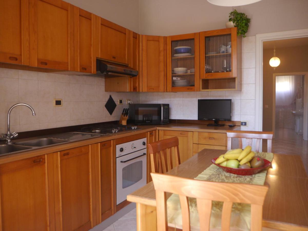 Domus Tilla Piombino Esterno foto